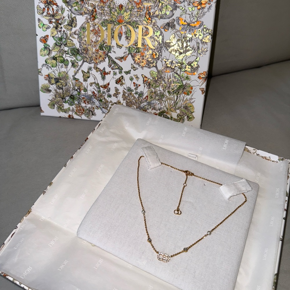DIOR Claire D Lune Necklace